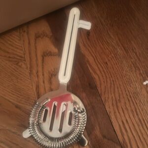 Anthropologie Arlo Collection Strainer White / Silver Retro Enamel Bar Accesory